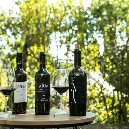 Borgo Casa Al Vento مزرعة للإقامة