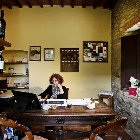 Alloggio per agriturismo Borgo Casa Al Vento *